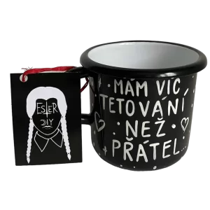 Plecháček Mám víc tetování než přátel